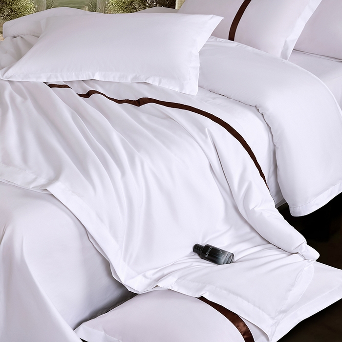 91家纺网 家纺一手货源 找家纺 罗菲尼酒店用品 2025新款高仿棉织带酒店宾馆四件套套件经典织带款 经典织带-深咖