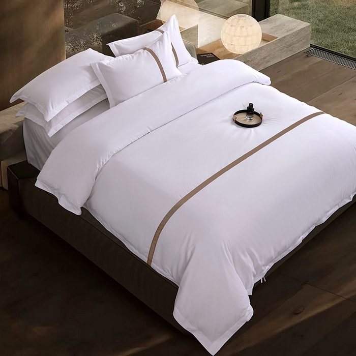 91家纺网 家纺一手货源 找家纺 罗菲尼酒店用品 2025新款高仿棉织带酒店宾馆四件套套件经典织带款 经典织带-咖啡