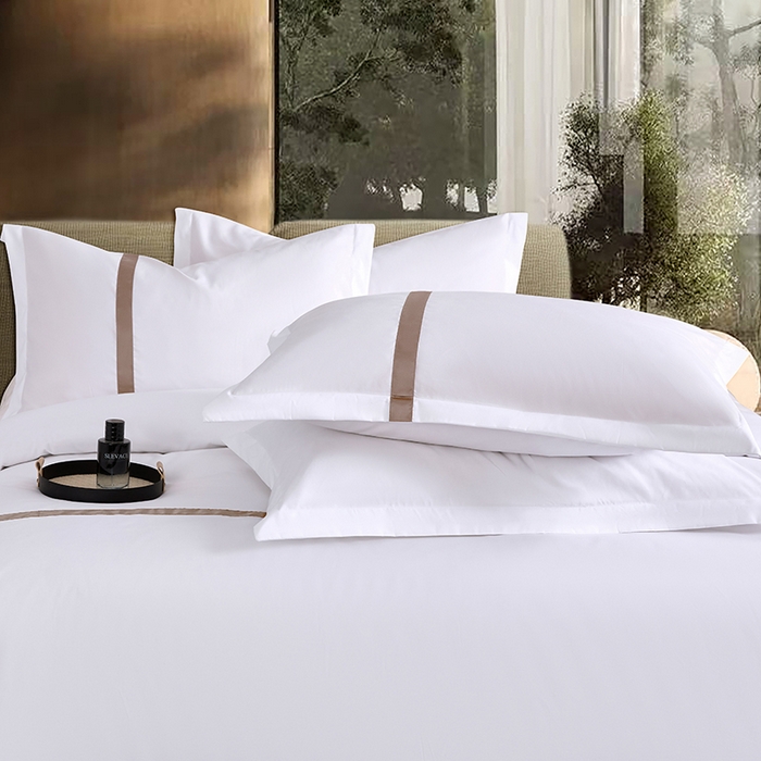 91家纺网 家纺一手货源 找家纺 罗菲尼酒店用品 2025新款高仿棉织带酒店宾馆四件套套件经典织带款 经典织带-咖啡