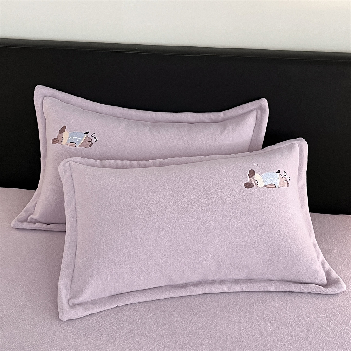 91家纺网 家纺一手货源 找家纺 笙意家纺 2025新款A类牛奶绒海獭绒卡通刺绣床笠 卡通-月光紫