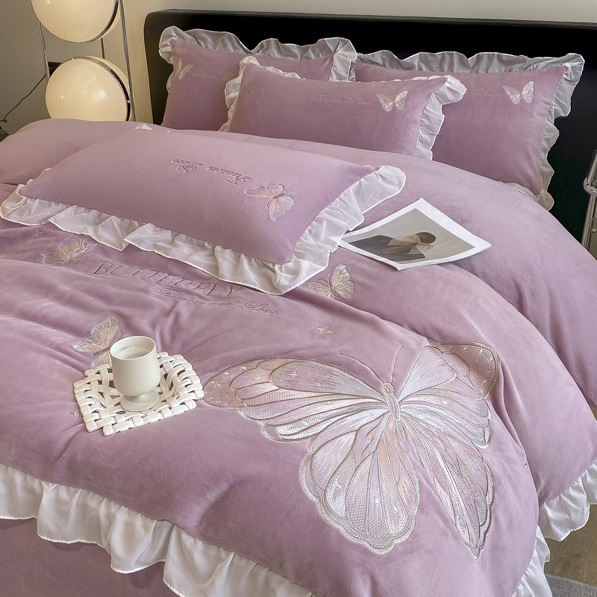 91家纺网 家纺一手货源 找家纺 木子家纺 2025新款牛奶绒纯色刺绣花边四件套 罗兰紫