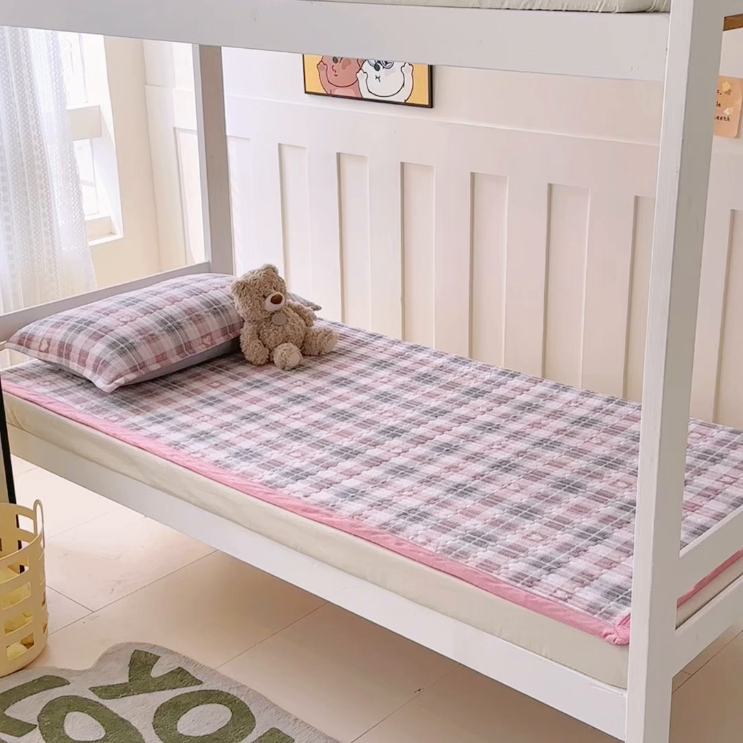 91家纺网 家纺一手货源 找家纺 （总）丫丫家纺 2025新款牛奶绒床盖