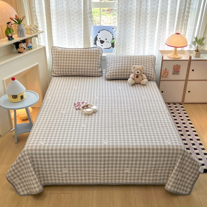 91家纺网 家纺一手货源 找家纺 沐纯家居 2025新款婴儿绒纯棉水洗床盖月光格-灰