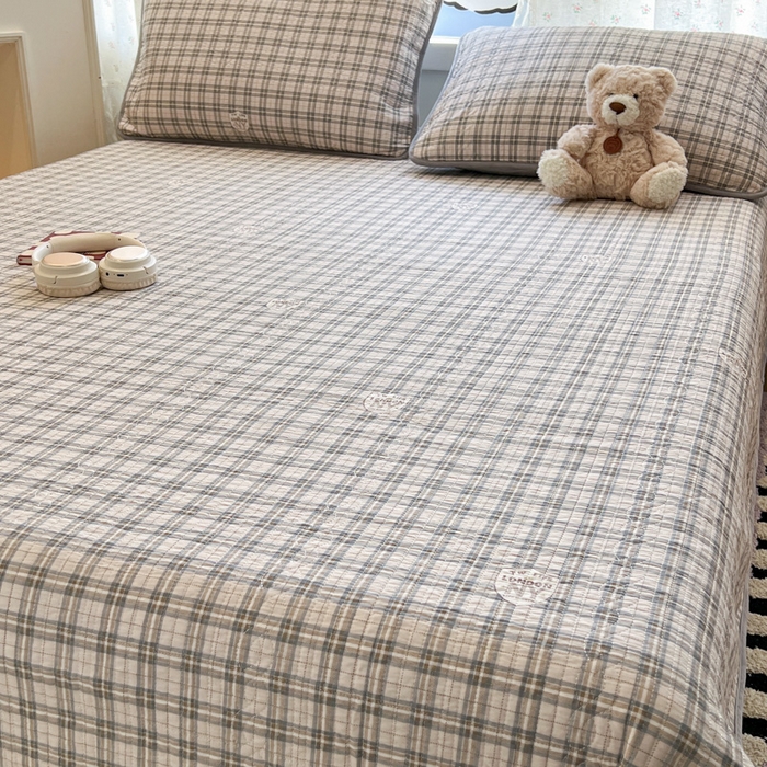 91家纺网 家纺一手货源 找家纺 沐纯家居 2025新款婴儿绒纯棉水洗床盖月光格-灰