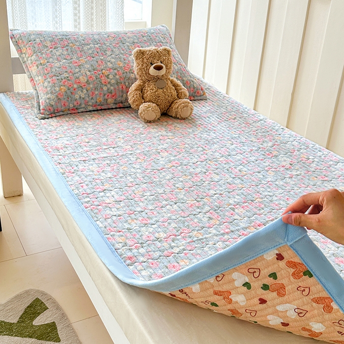 91家纺网 家纺一手货源 找家纺 丫丫家纺 2025新款牛奶绒床盖 繁花似锦