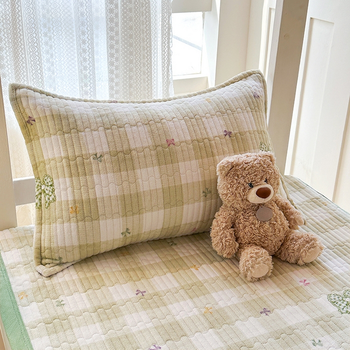 91家纺网 家纺一手货源 找家纺 丫丫家纺 2025新款牛奶绒床盖 福蝶结绿