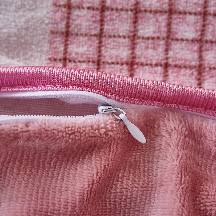 91家纺网 家纺一手货源 找家纺 凤杰 2025新款高克重7斤加厚印花牛奶绒金貂法莱绒四件套 粉恋