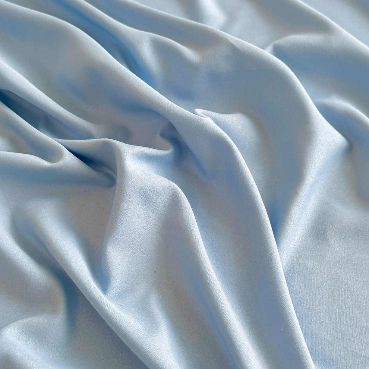 91家纺网 家纺一手货源 找家纺 十一家居 2025年新款ins风A类母婴级亲肤云朵水洗棉单床单 浅蓝