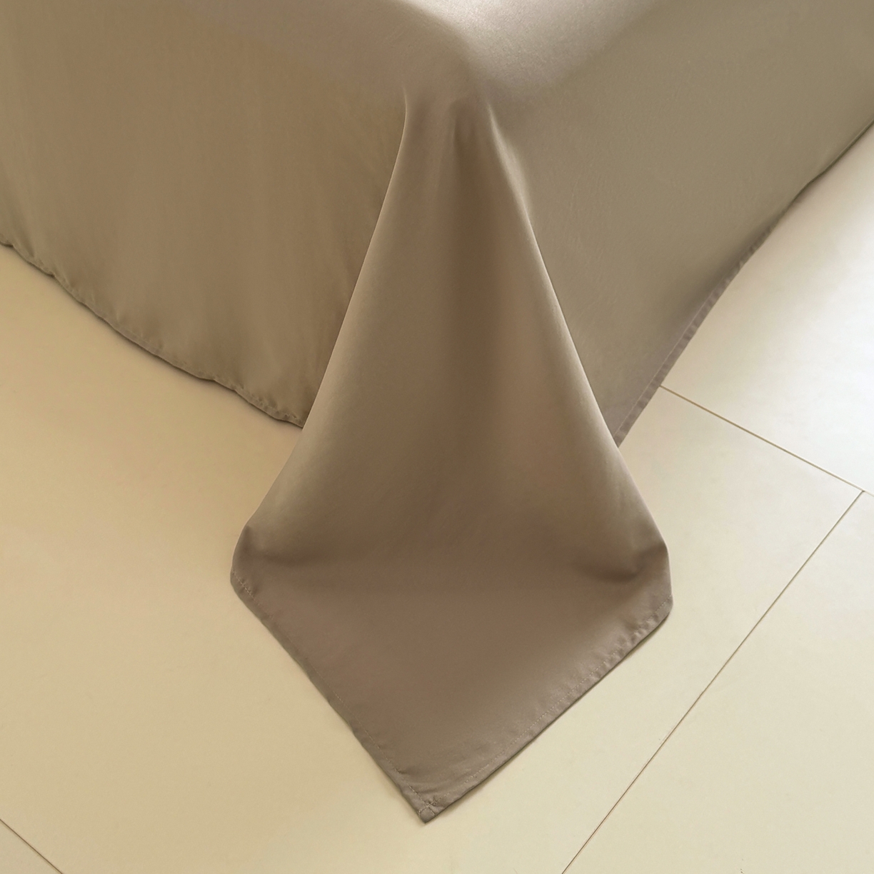 91家纺网 家纺一手货源 找家纺 十一家居 2025年新款ins风A类母婴级亲肤云朵水洗棉单床单 茶咖