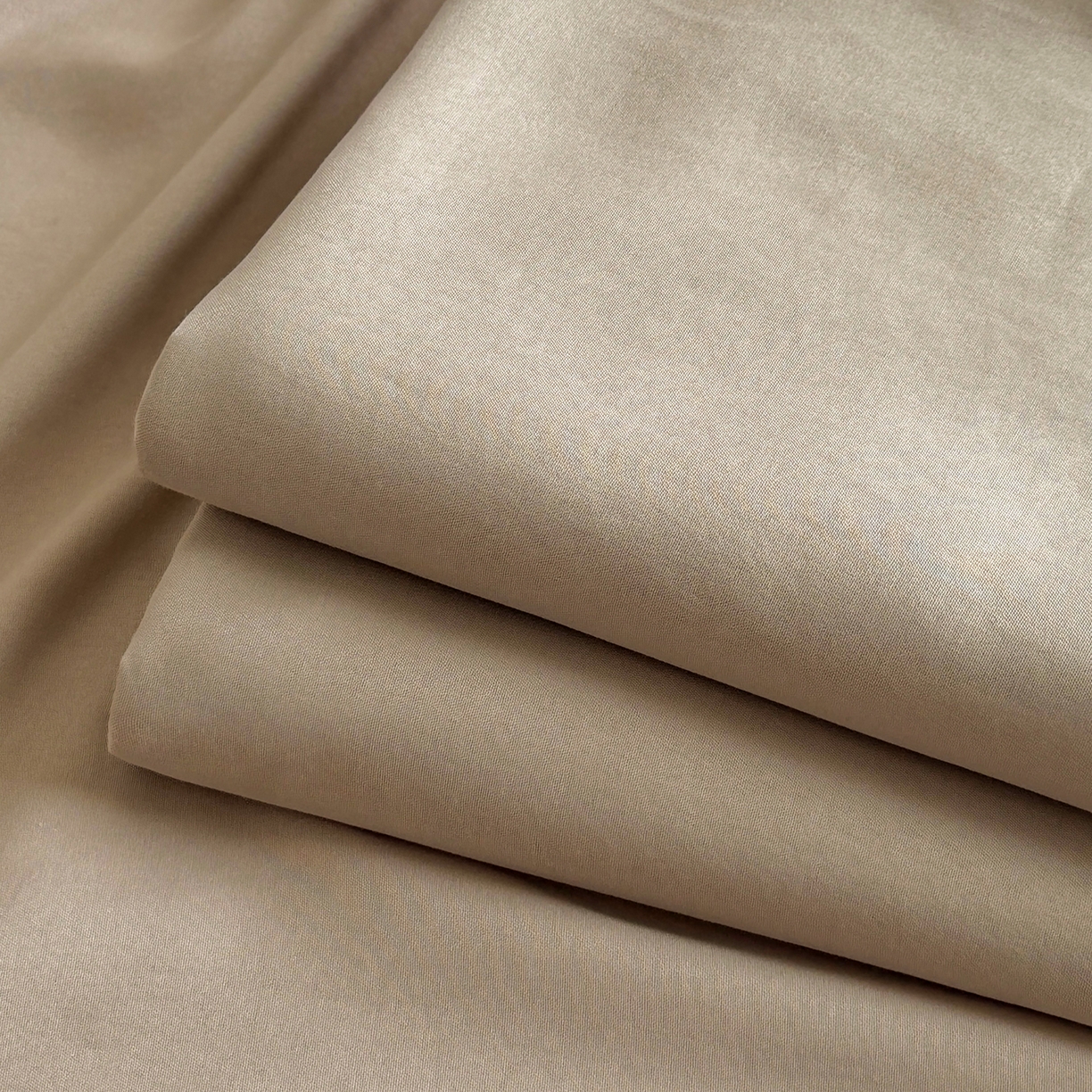 91家纺网 家纺一手货源 找家纺 十一家居 2025年新款ins风A类母婴级亲肤云朵水洗棉单床单 茶咖