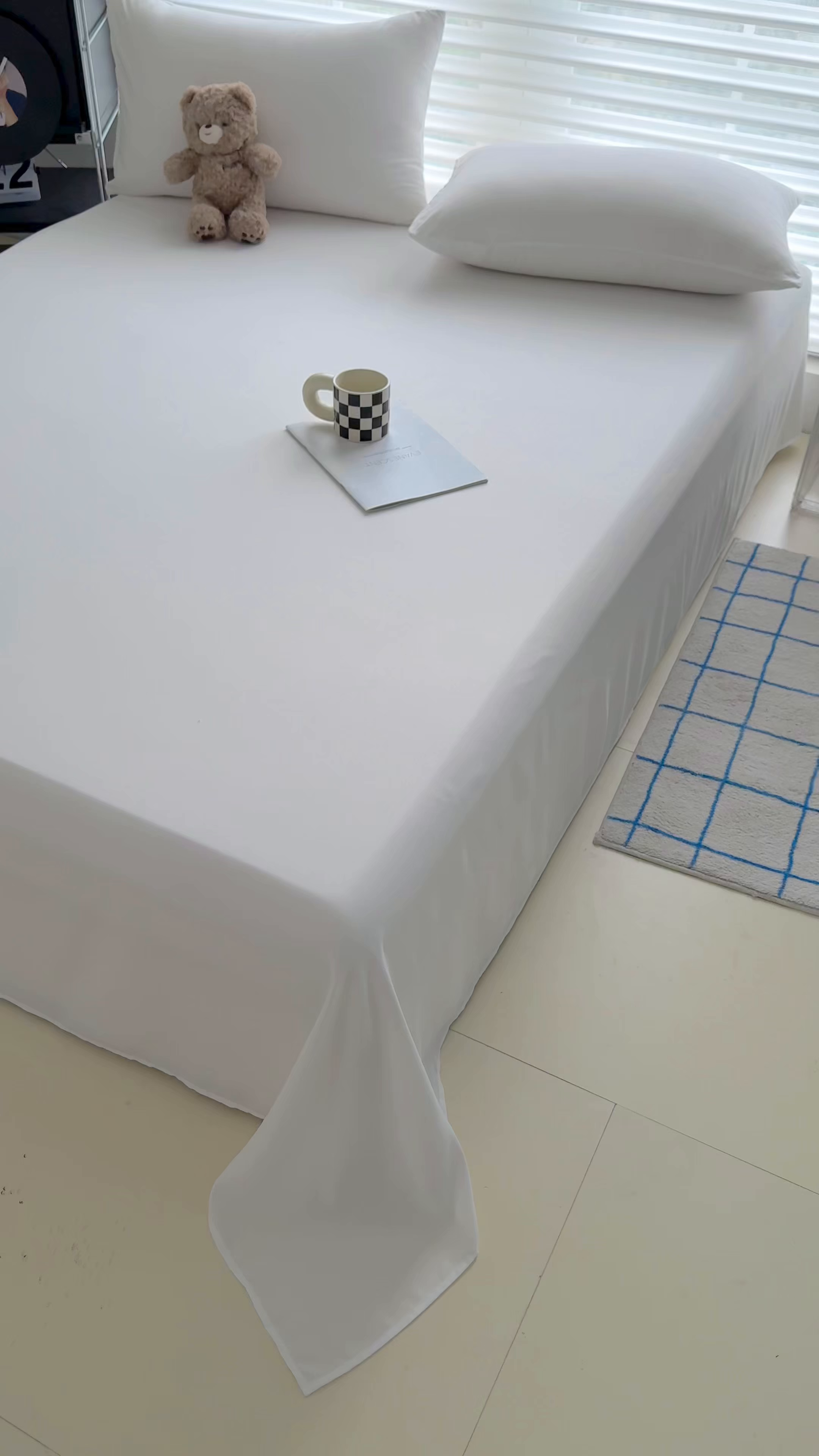 91家纺网 家纺一手货源 找家纺 十一家居 2025年新款ins风A类母婴级亲肤云朵水洗棉单床单 本白