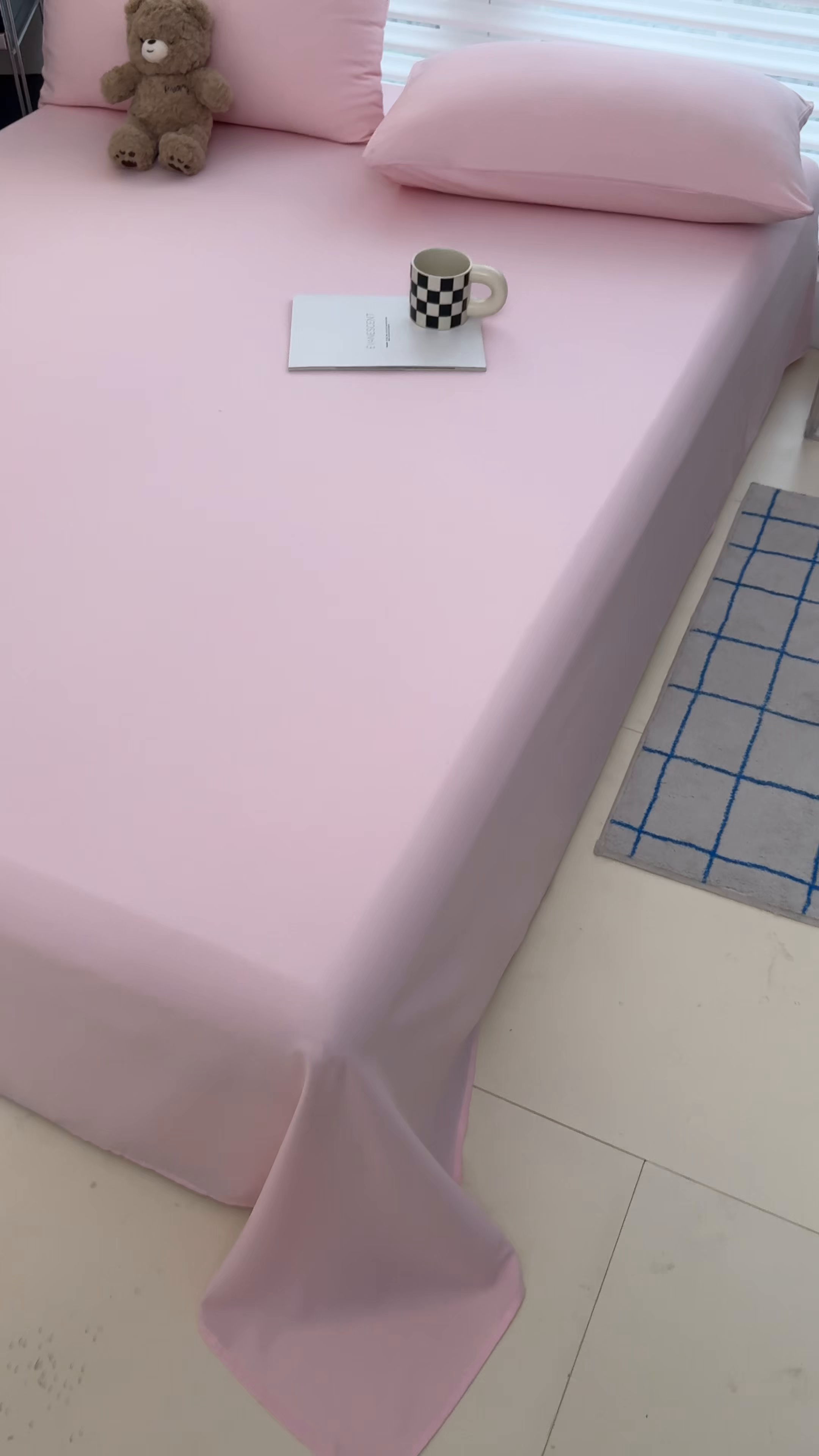 91家纺网 家纺一手货源 找家纺 十一家居 2025年新款ins风A类母婴级亲肤云朵水洗棉单床单 杏粉