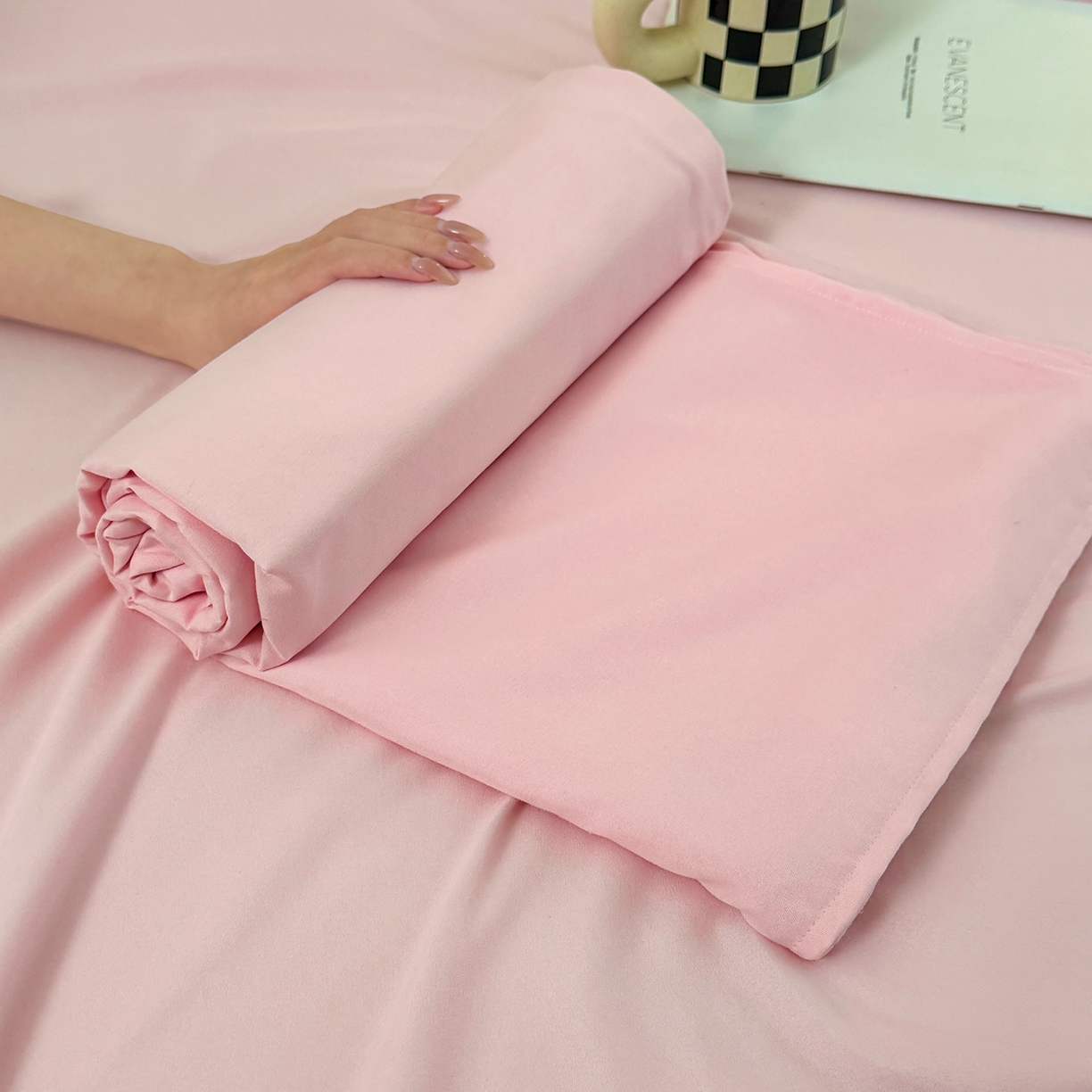 91家纺网 家纺一手货源 找家纺 十一家居 2025年新款ins风A类母婴级亲肤云朵水洗棉单床单 杏粉