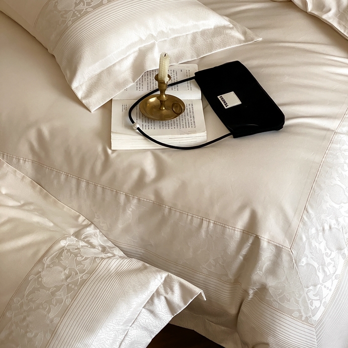 91家纺网 家纺一手货源 找家纺 太古汇家居 2025新款高精密色织提花系列四件套-巴洛克 巴洛克-奶白