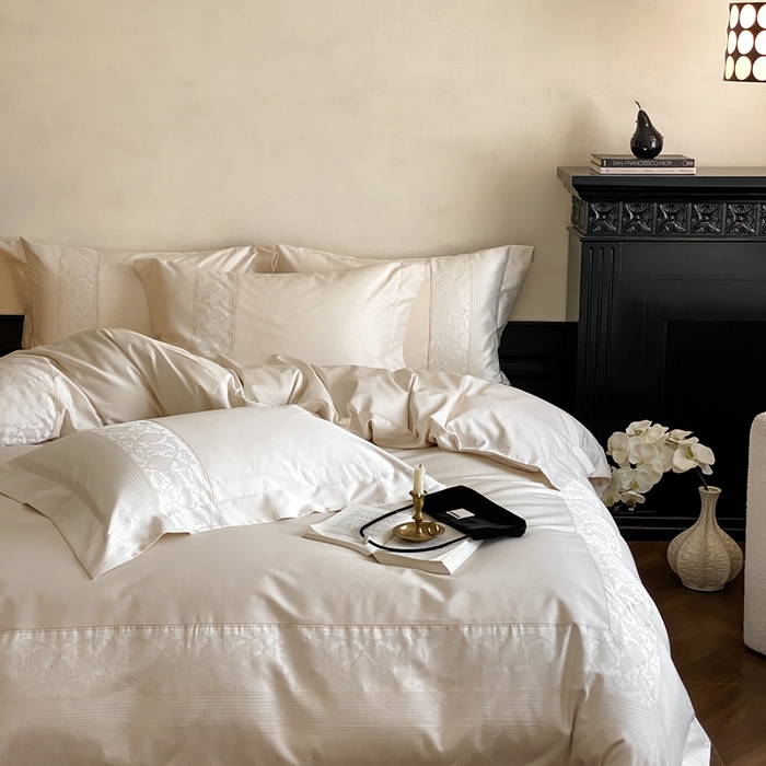 91家纺网 家纺一手货源 找家纺 太古汇家居 2025新款高精密色织提花系列四件套-巴洛克 巴洛克-奶白