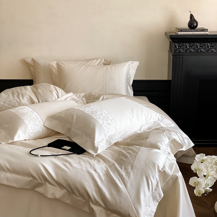 91家纺网 家纺一手货源 找家纺 太古汇家居 2025新款高精密色织提花系列四件套-巴洛克 巴洛克-奶白