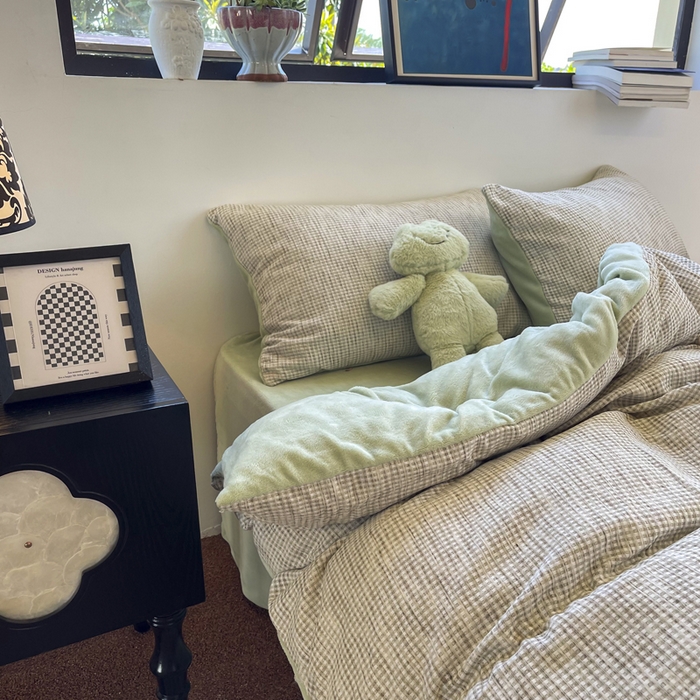 91家纺网 家纺一手货源 找家纺 捌月 2025冬季新款软绵绵华夫格棉加绒系列四件套 华夫格-天青绿