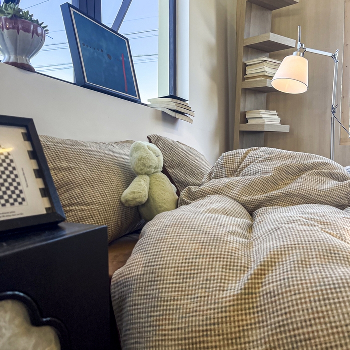 91家纺网 家纺一手货源 找家纺 捌月 2025冬季新款软绵绵华夫格棉加绒系列四件套 华夫格-朱古力