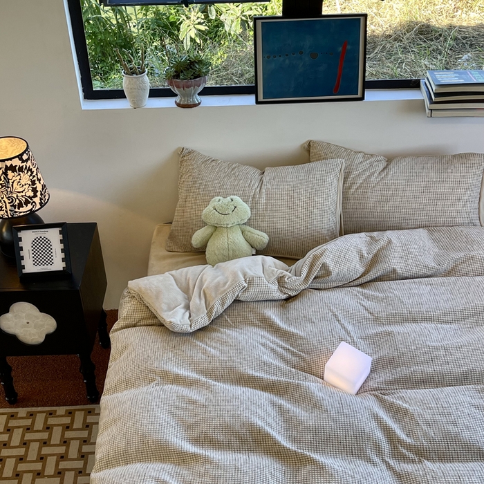 91家纺网 家纺一手货源 找家纺 捌月 2025冬季新款软绵绵华夫格棉加绒系列四件套 华夫格-浅卡其