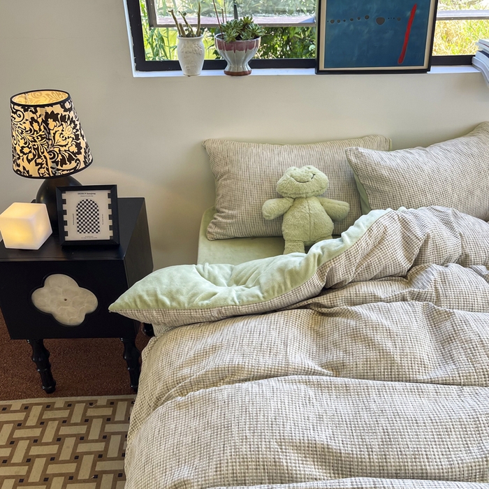 91家纺网 家纺一手货源 找家纺 捌月 2025冬季新款软绵绵华夫格棉加绒系列四件套 华夫格-天青绿