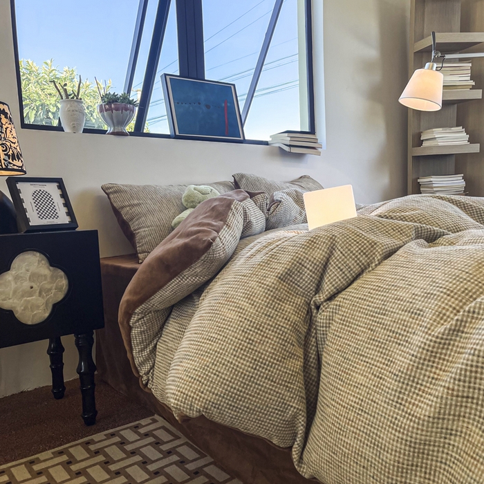 91家纺网 家纺一手货源 找家纺 捌月 2025冬季新款软绵绵华夫格棉加绒系列四件套 华夫格-朱古力