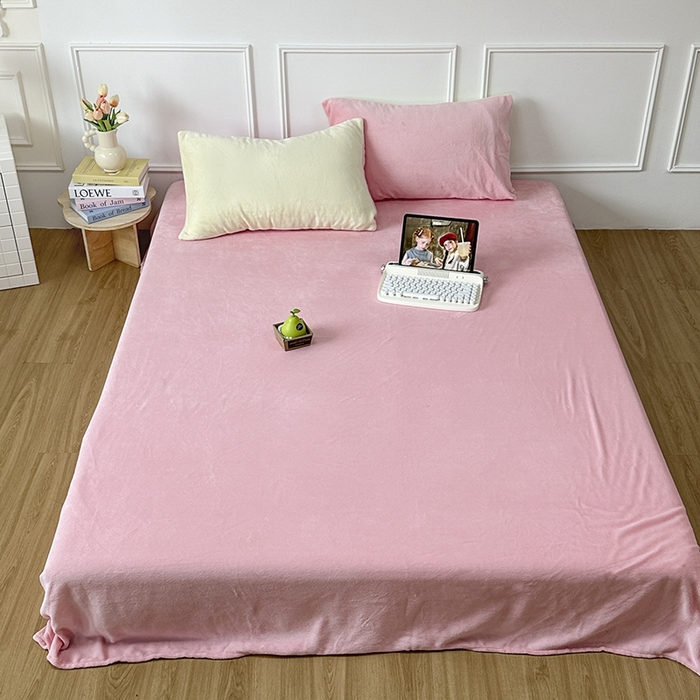 91家纺网 家纺一手货源 找家纺 觅妮家纺 2025新款纯色高克重牛奶绒四件套系列 柠檬粉