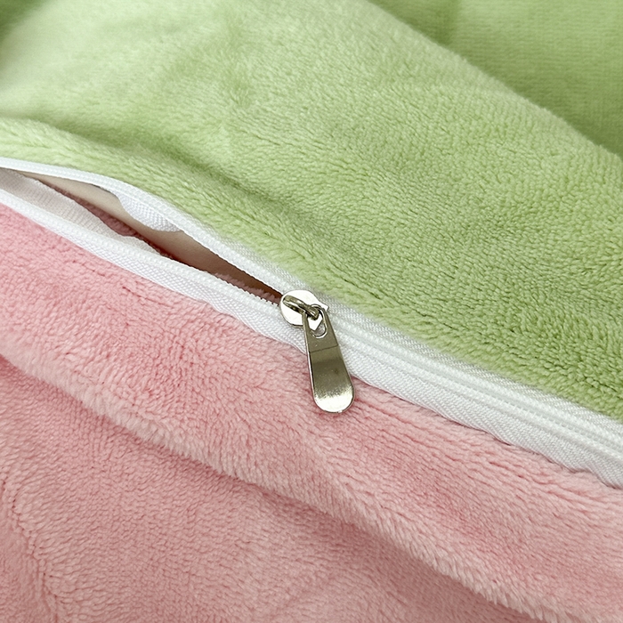 91家纺网 家纺一手货源 找家纺 觅妮家纺 2025新款纯色高克重牛奶绒四件套系列 果绿粉