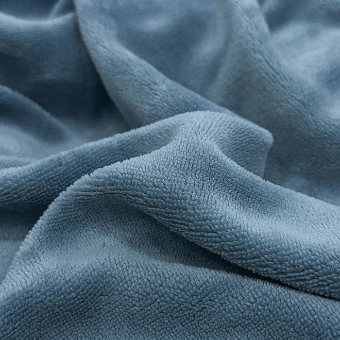 91家纺网 家纺一手货源 找家纺 觅妮家纺 2025新款纯色高克重牛奶绒四件套系列 宝石蓝