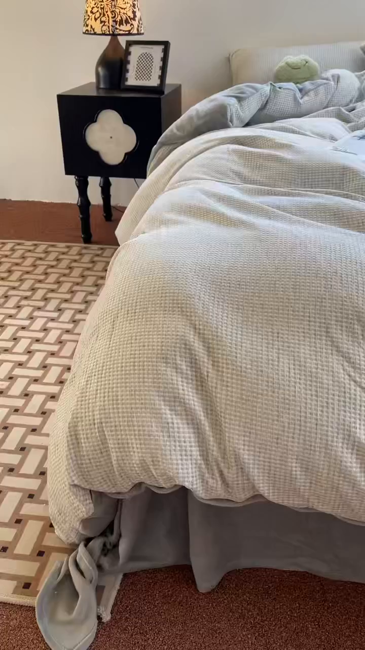 91家纺网 家纺一手货源 找家纺 捌月 2025冬季新款软绵绵华夫格棉加绒系列四件套 华夫格-静谧灰