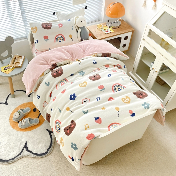 91家纺网 家纺一手货源 找家纺 （总）嗨生活 2025新款加厚230克牛奶绒儿童三件套幼儿园三件套