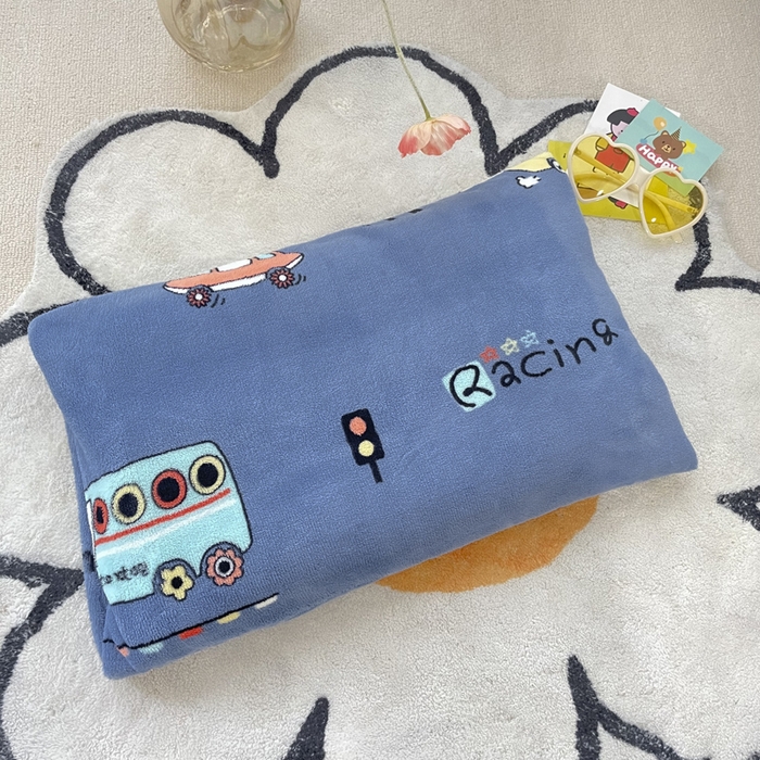 91家纺网 家纺一手货源 找家纺 嗨生活 2025新款加厚230克牛奶绒儿童三件套幼儿园三件套 总动员