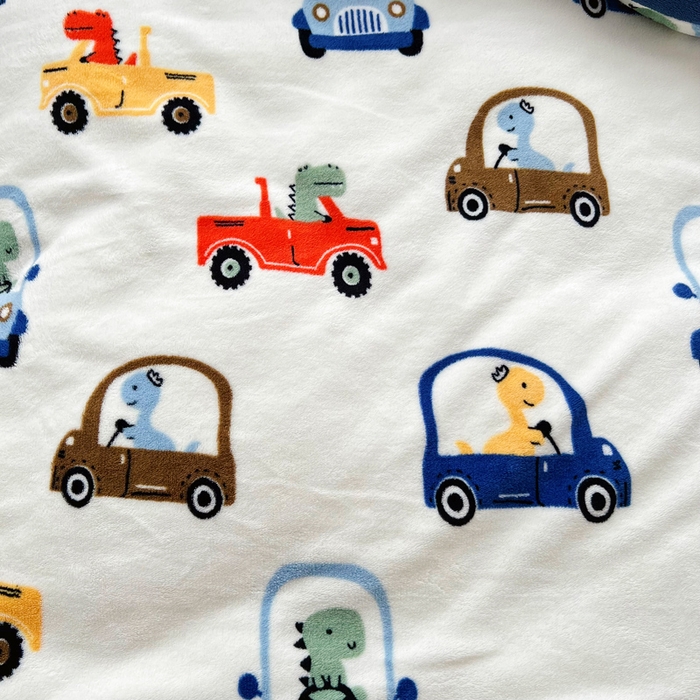 91家纺网 家纺一手货源 找家纺 嗨生活 2025新款加厚230克牛奶绒儿童三件套幼儿园三件套 汽车嘟嘟