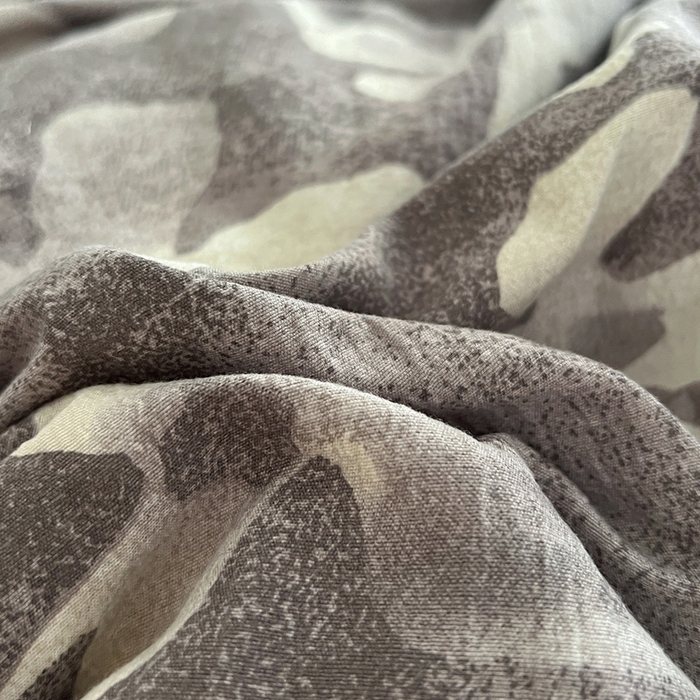 91家纺网 家纺一手货源 找家纺 仟网汇 2025新款亚麻复古花边系列四件套花影灰