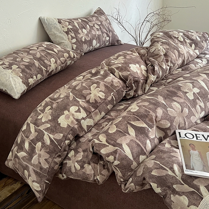 91家纺网 家纺一手货源 找家纺 仟网汇 2025新款亚麻复古花边系列四件套花影棕