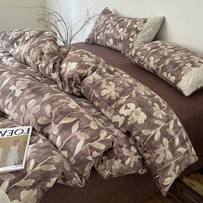 91家纺网 家纺一手货源 找家纺 仟网汇 2025新款亚麻复古花边系列四件套花影棕