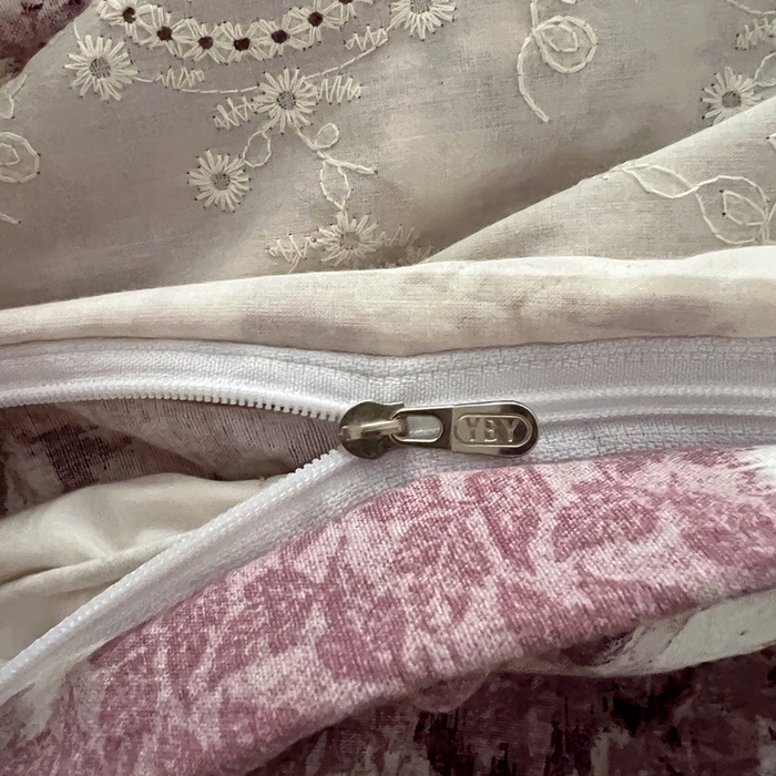 91家纺网 家纺一手货源 找家纺 仟网汇 2025新款亚麻复古花边系列四件套铃兰