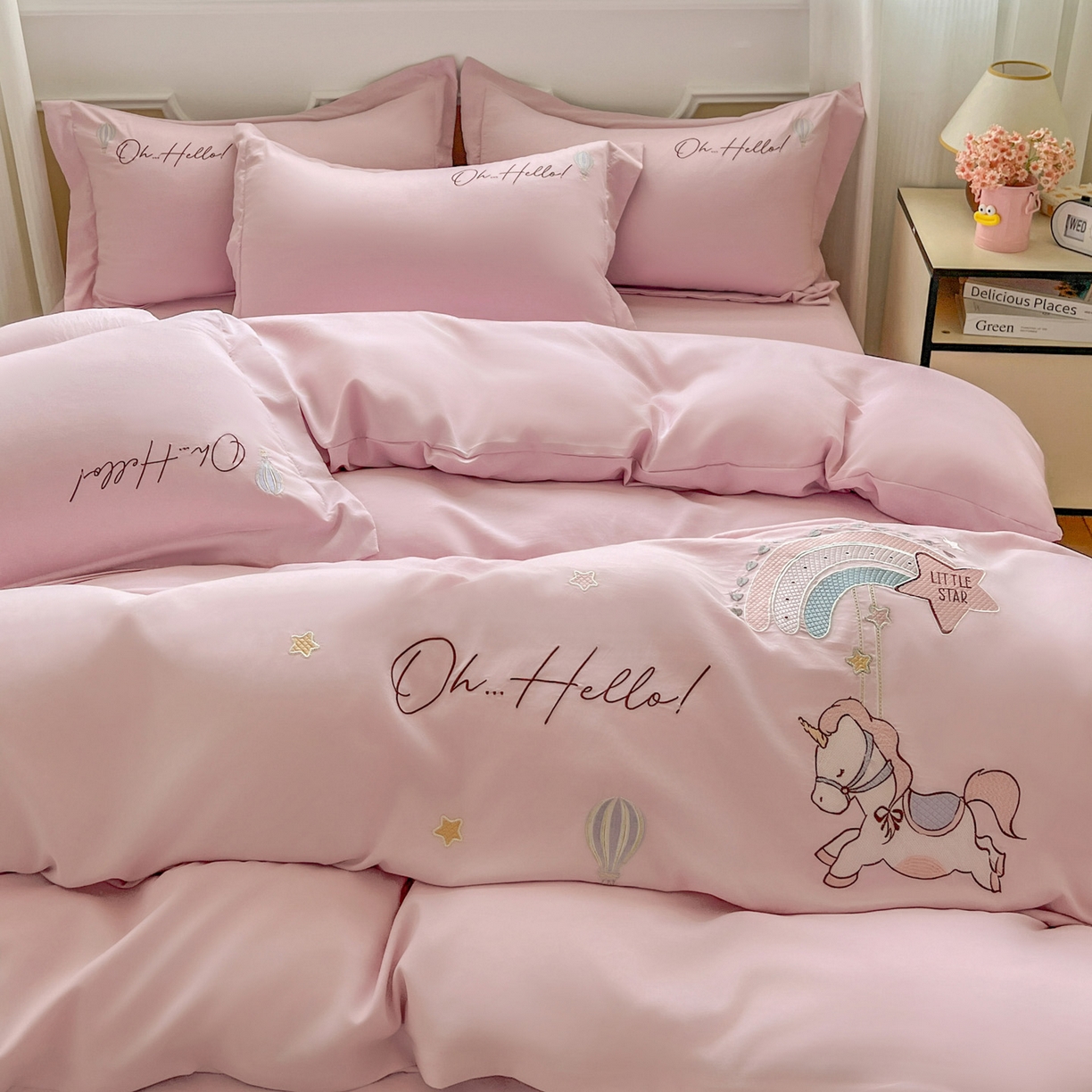 91家纺网 家纺一手货源 找家纺 （总）文黛家居 2025新款高克重水洗棉绣花四件套-彩虹牧马