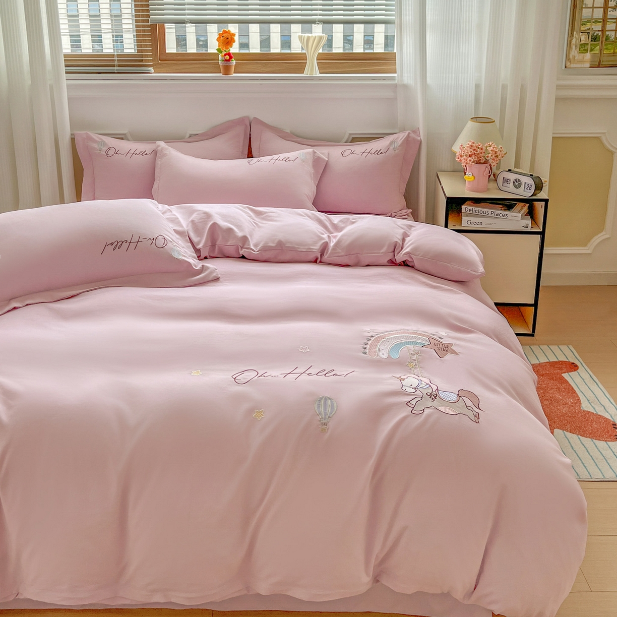 91家纺网 家纺一手货源 找家纺 （总）文黛家居 2025新款高克重水洗棉绣花四件套-彩虹牧马