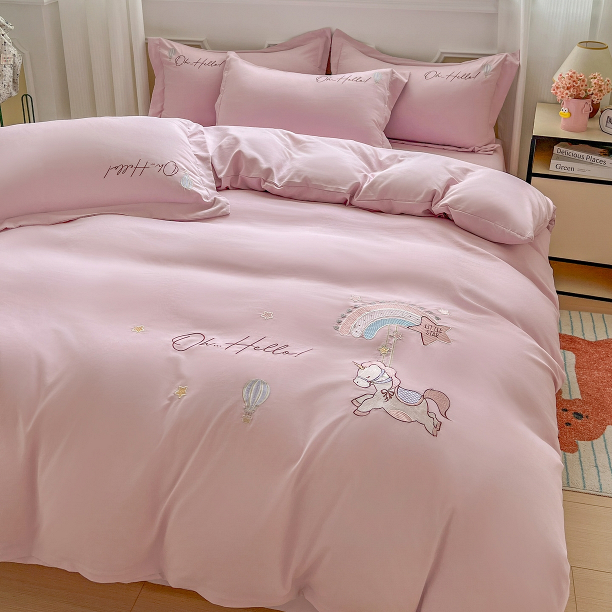 91家纺网 家纺一手货源 找家纺 （总）文黛家居 2025新款高克重水洗棉绣花四件套-彩虹牧马