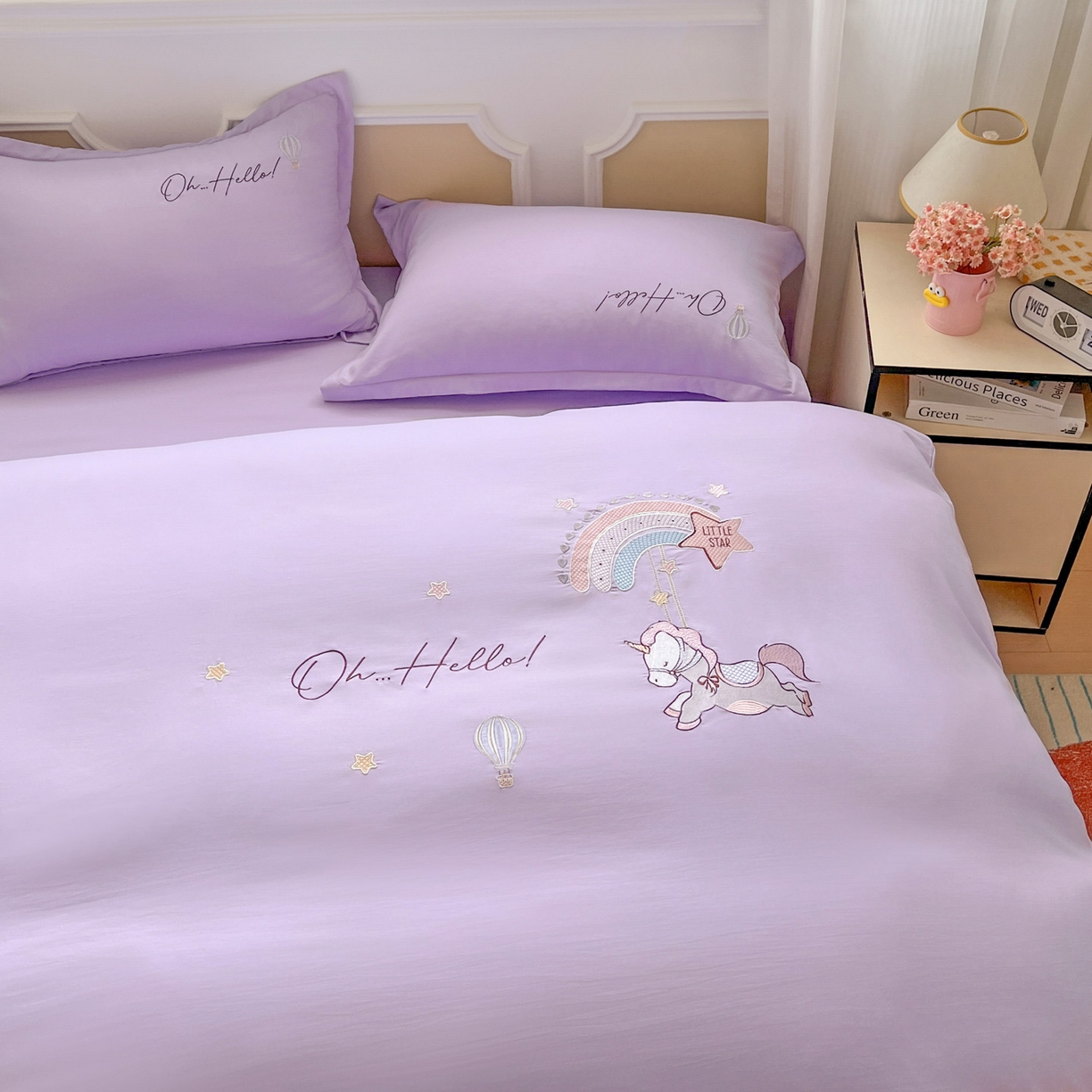 91家纺网 家纺一手货源 找家纺 文黛家居 2025新款高克重水洗棉绣花四件套-彩虹牧马 彩虹牧马-紫