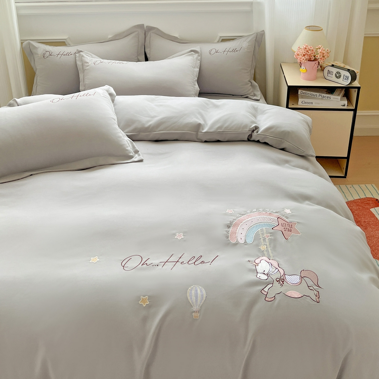 91家纺网 家纺一手货源 找家纺 文黛家居 2025新款高克重水洗棉绣花四件套-彩虹牧马 彩虹牧马-灰