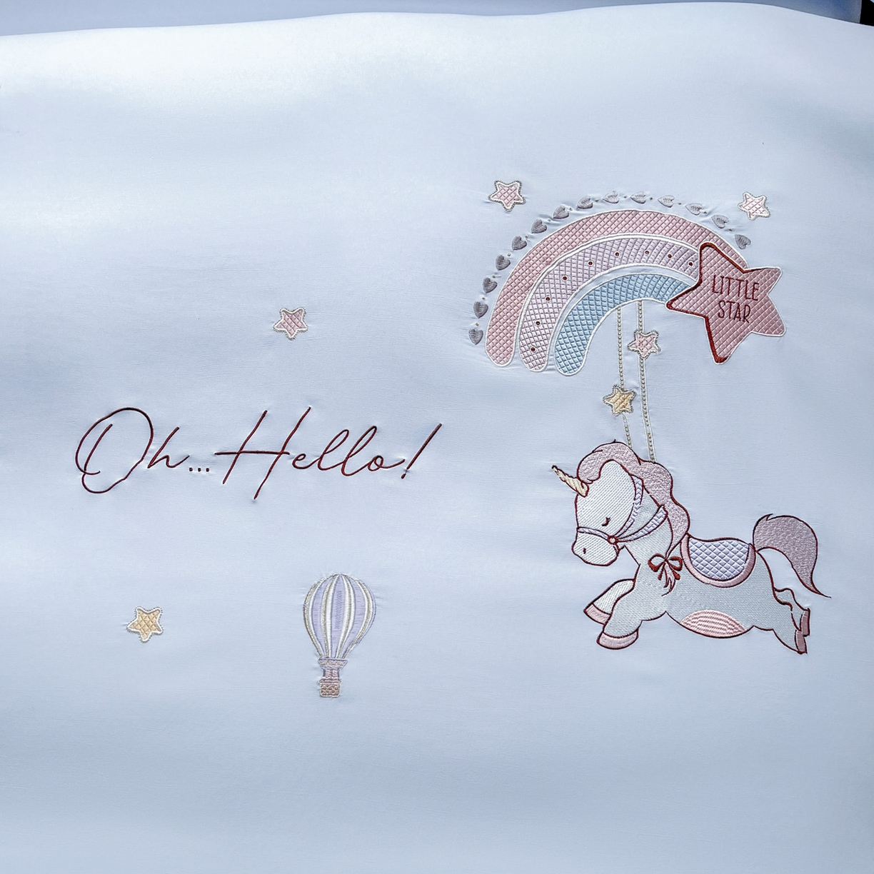 91家纺网 家纺一手货源 找家纺 文黛家居 2025新款高克重水洗棉绣花四件套-彩虹牧马 彩虹牧马-浅蓝