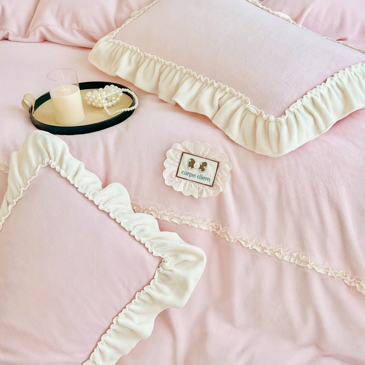 91家纺网 家纺一手货源 找家纺 （总）庭笙 2025新款少女粉浪漫花边8.8/9.8斤加厚牛奶绒床裙四件套-苏韵清风