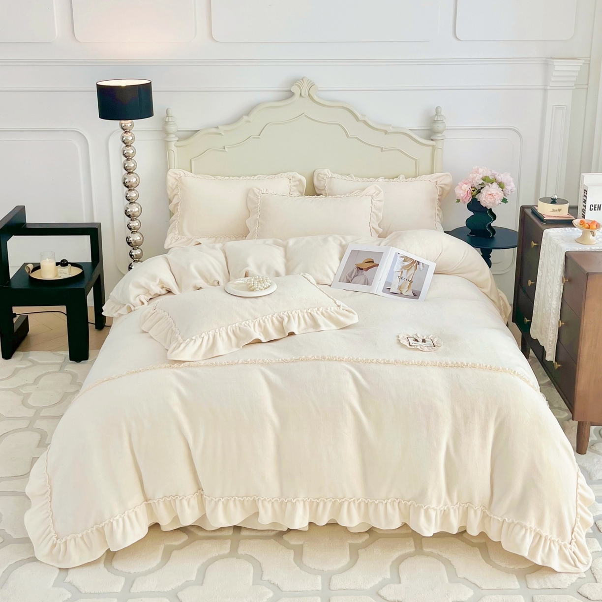 91家纺网 家纺一手货源 找家纺 庭笙 2025新款少女粉浪漫花边加厚牛奶绒床裙四件套-苏韵清风 苏韵清风-米