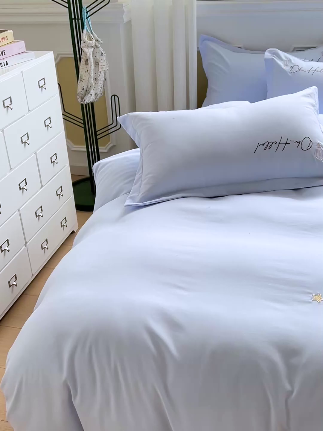 91家纺网 家纺一手货源 找家纺 文黛家居 2025新款高克重水洗棉绣花四件套-彩虹牧马 彩虹牧马-浅蓝