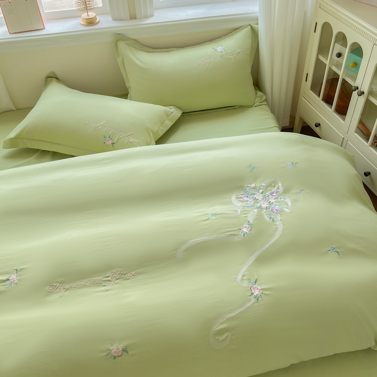 91家纺网 家纺一手货源 找家纺 （总）文黛家居 2025新款高克重水洗棉绣花四件套-铃兰