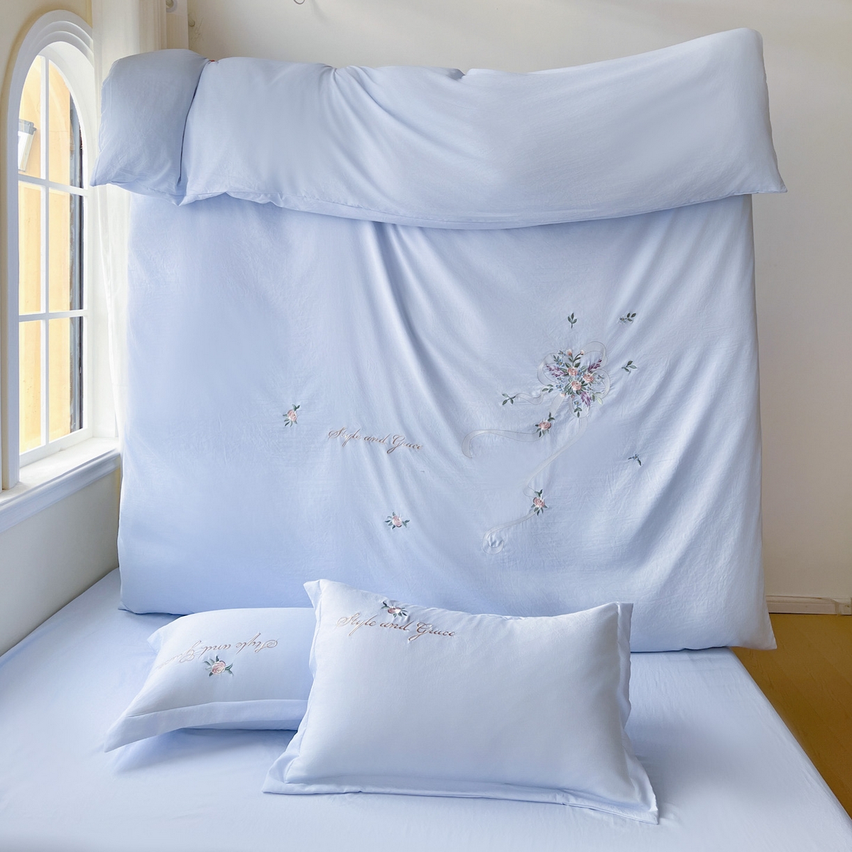 91家纺网 家纺一手货源 找家纺 文黛家居 2025新款高克重水洗棉绣花四件套-铃兰 铃兰-浅蓝