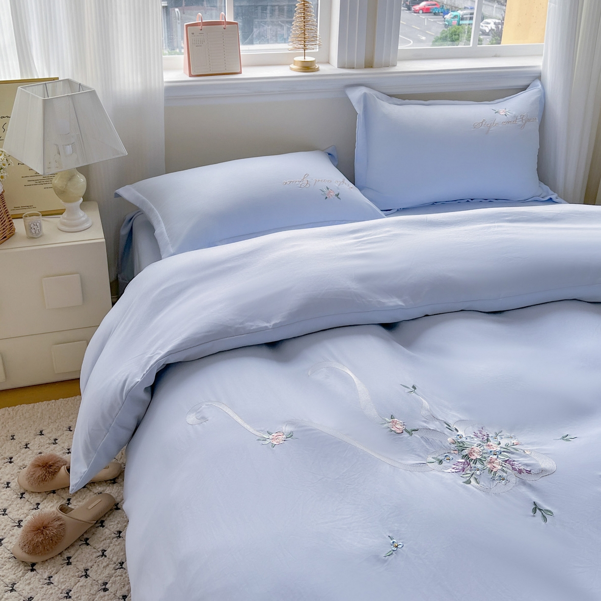 91家纺网 家纺一手货源 找家纺 文黛家居 2025新款高克重水洗棉绣花四件套-铃兰 铃兰-浅蓝
