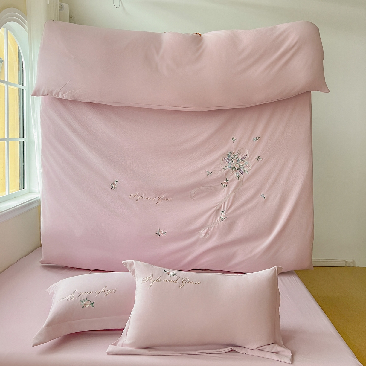 91家纺网 家纺一手货源 找家纺 文黛家居 2025新款高克重水洗棉绣花四件套-铃兰 铃兰-粉