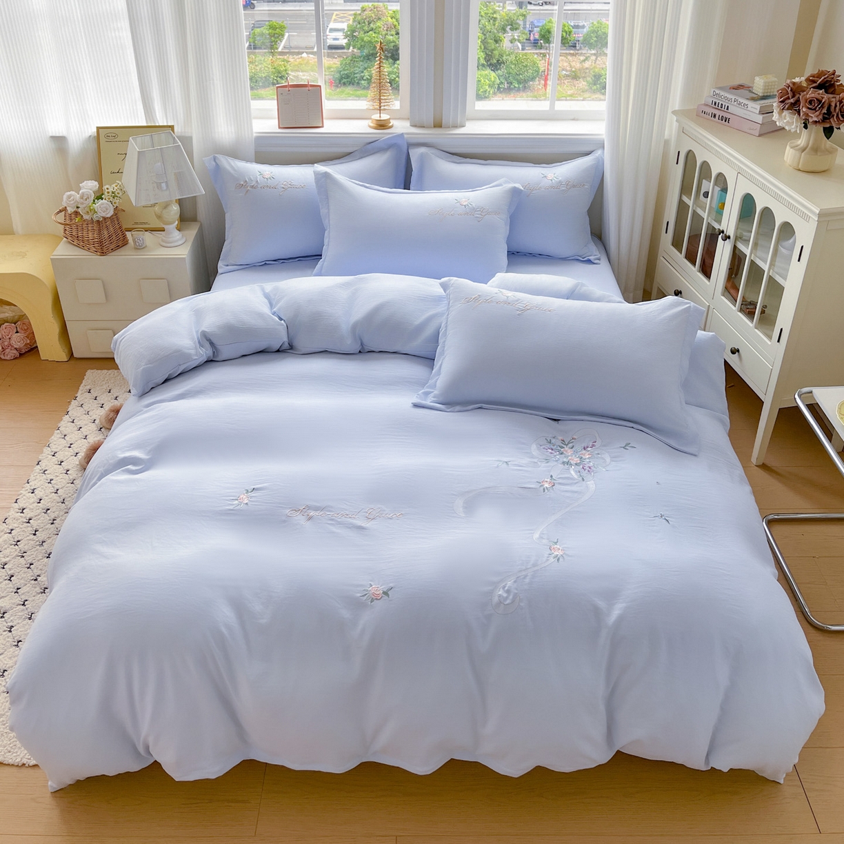 91家纺网 家纺一手货源 找家纺 文黛家居 2025新款高克重水洗棉绣花四件套-铃兰 铃兰-浅蓝